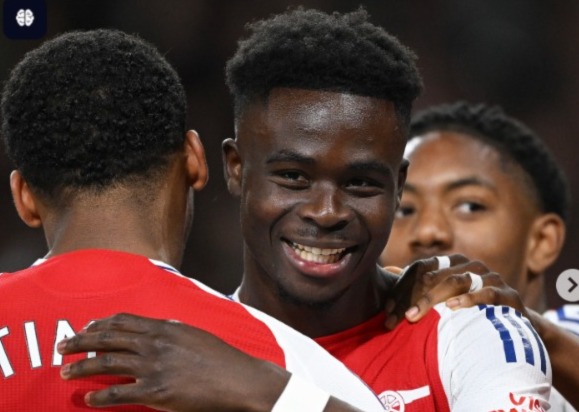Gol Saka untuk Kemenangan 2-1 Arsenal atas Fulham, Tandai Kembalinya Saka dari Cedera
