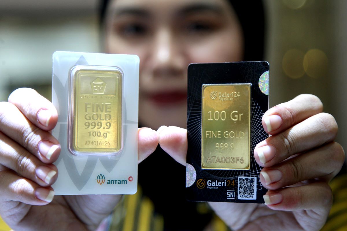 Harga Emas Antam Hari Ini, Senin 28 April 2025 Turun Rp5.000