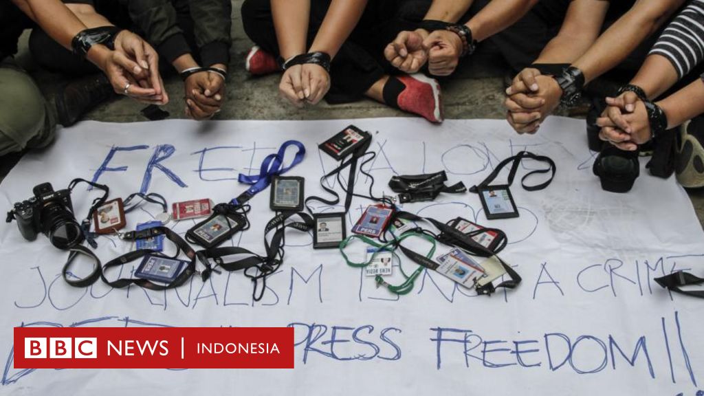 Kisah jurnalis internasional meliput di Indonesia – ‘Sebelumnya sudah represif, sekarang lebih represif lagi’
