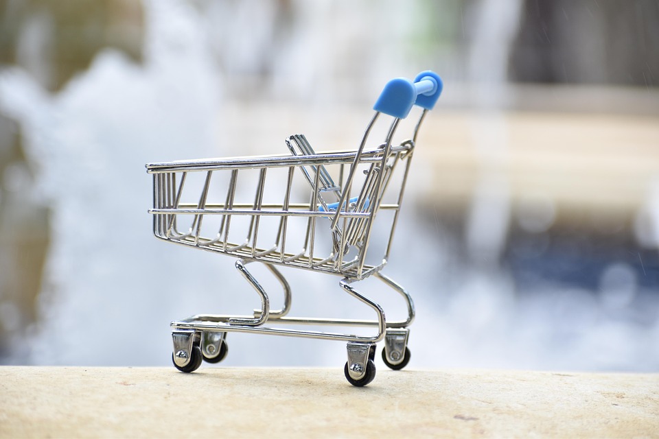 Mengoptimalkan Toko Online dengan AI: Strategi E-commerce Masa Depan