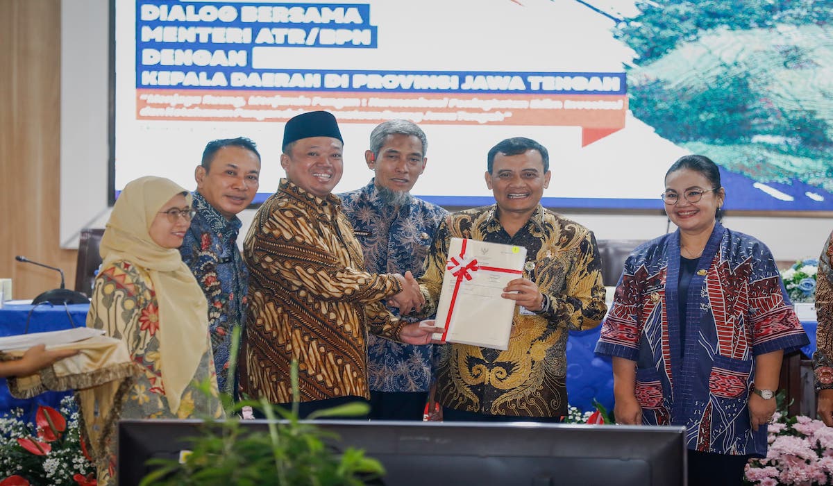 Menteri ATR Ungkap 19 Persen Tanah Jateng Belum Bersertifikat, Sebut Banyak di Lereng Gunung