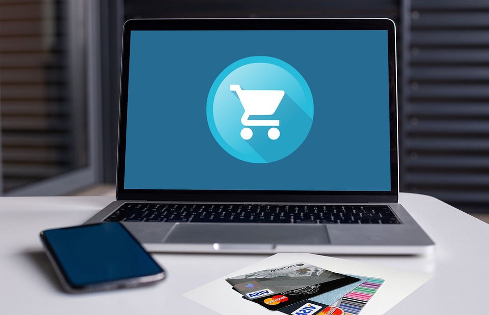 Optimalisasi Rantai Pasok dalam Logistik E-Commerce di Indonesia