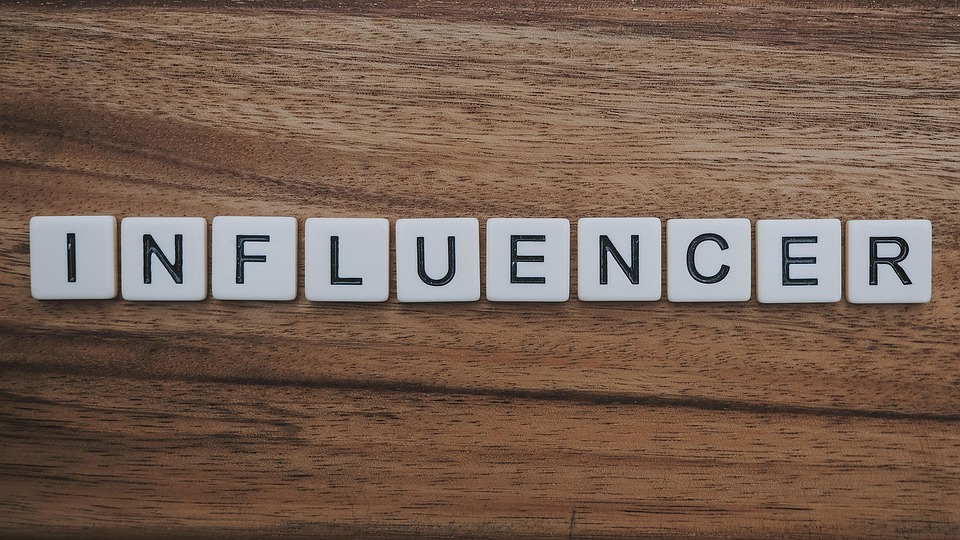 Strategi Efektif dalam Pemasaran Influencer di Era Digital