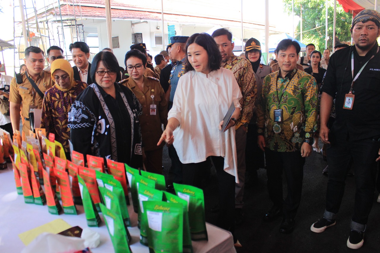 Wamen PPPA Veronica Tan Pemberdayaan Perkuat Kemandirian Perempuan