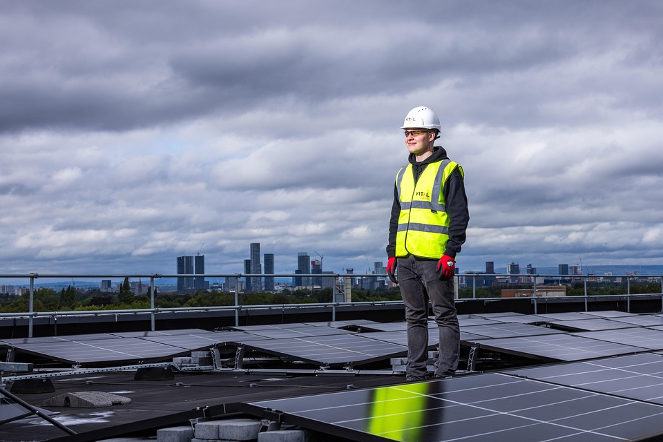 Inovasi Terbaru dalam Teknologi Solar untuk Energi Terbarukan