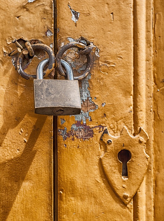 Kelebihan dan Kekurangan Smart Lock untuk Keamanan Rumah