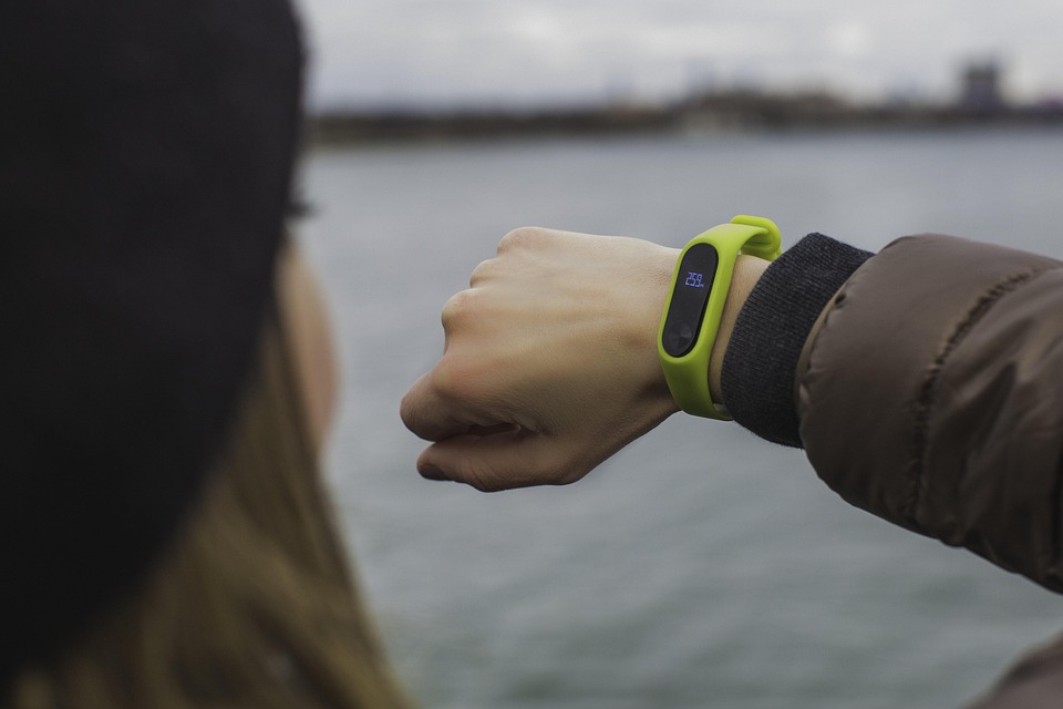 Panduan Memilih Fitness Tracker Terbaik untuk Gaya Hidup Sehat