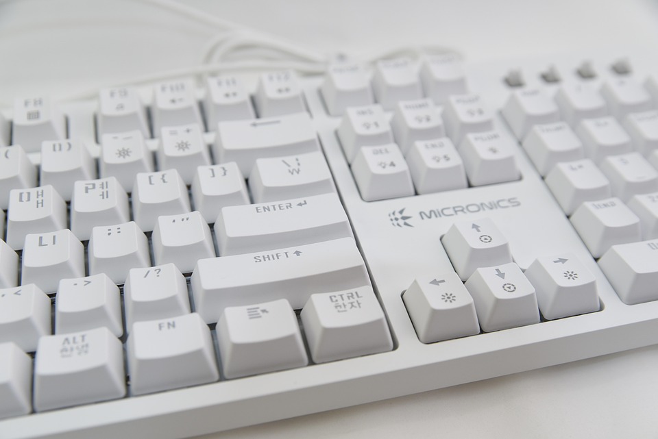 Panduan Memilih Keyboard Mekanik Terbaik untuk Gamer