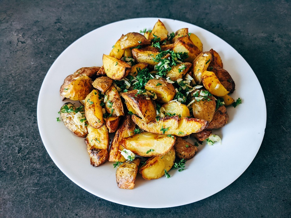 Tips Menarik: Cara Membuat Garnish Makanan Sederhana yang Cantik