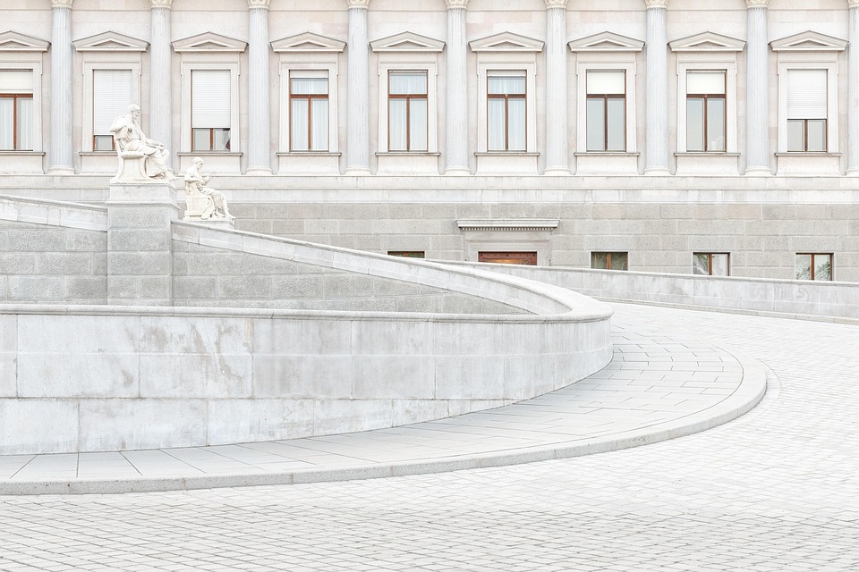 Arsitektur Microservices: Membangun Aplikasi yang Skala dan Fleksibel