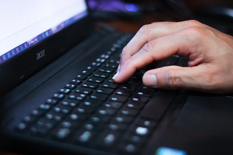 HTTP vs HTTPS: Perbedaan dan Pentingnya Keamanan Jaringan