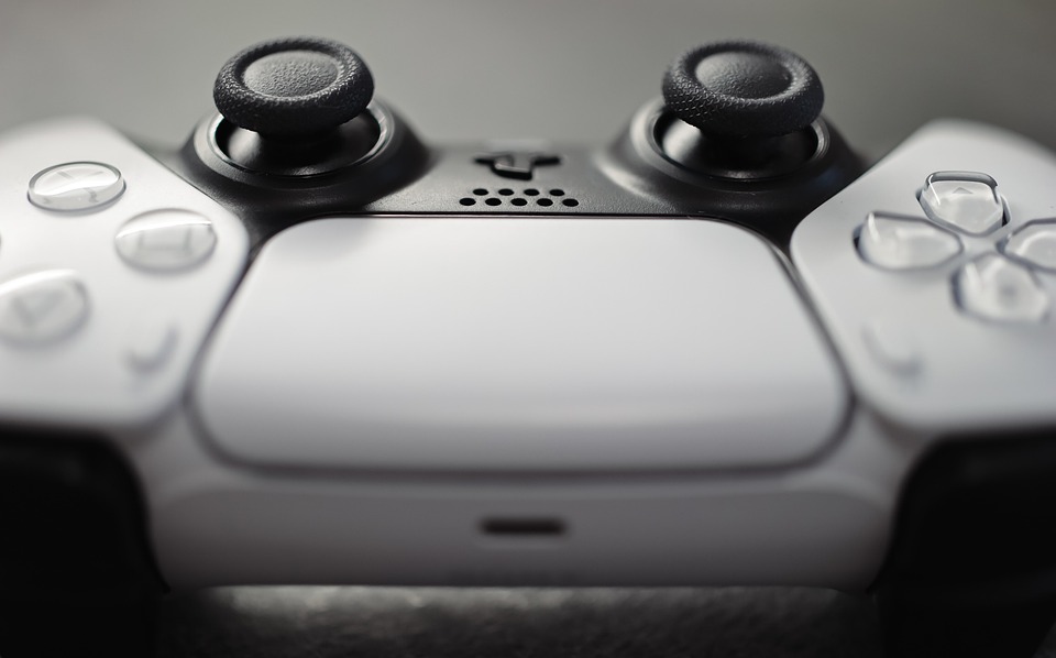Keunggulan dan Kekurangan Konsol Game Portabel di Era Modern